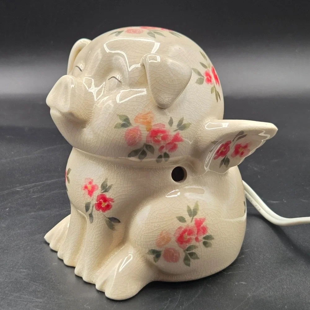 Shabby Chic Ceramic Flying Pig Night Light‎ With Roses and Wings VINTAGE